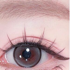 Self Adhensive DIY eye lash Sweet Moonbeam by Char lash